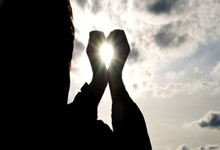 FB体育在线-蒙特雷球迷现场助威，激发球队夺冠斗志