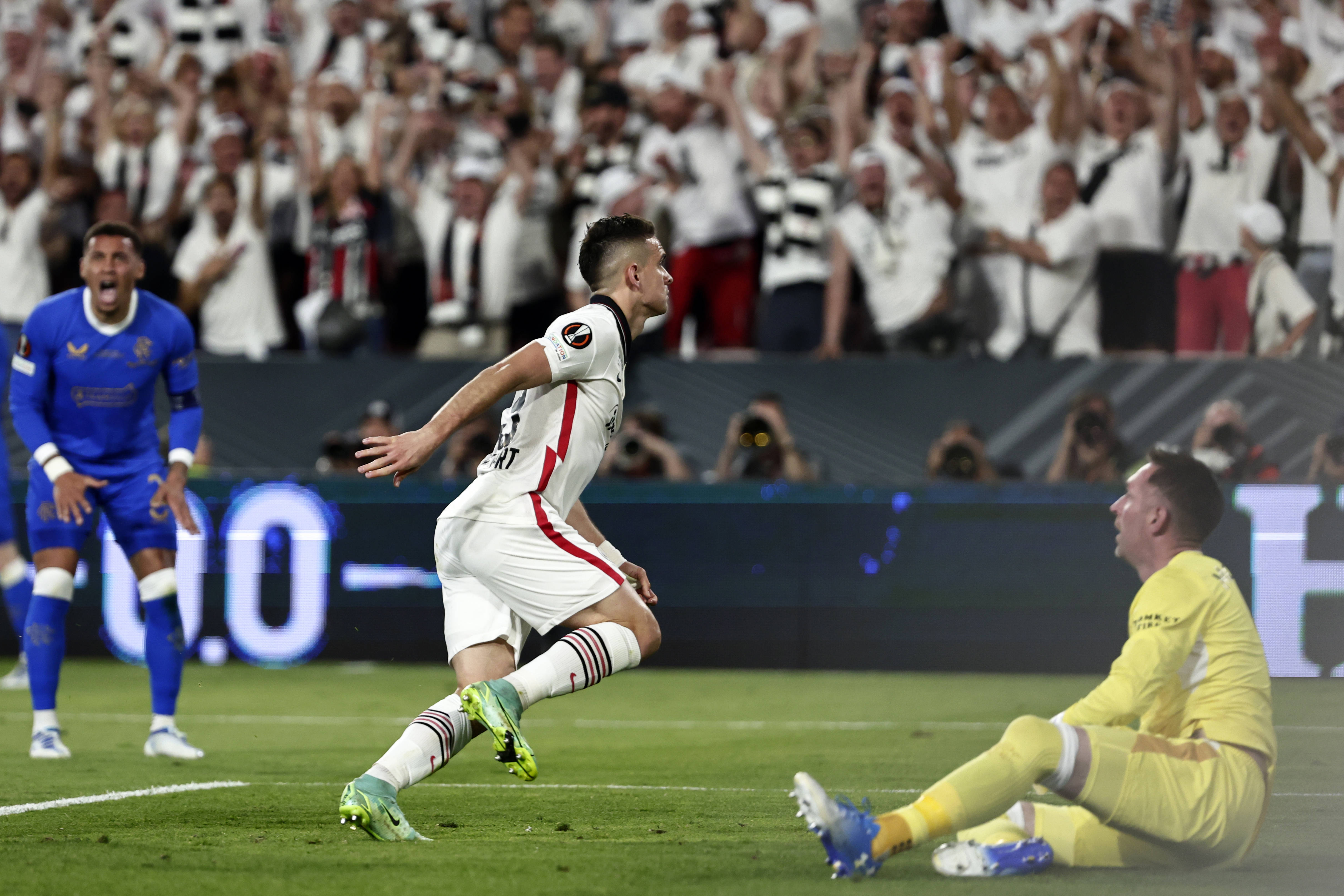 格拉斯哥流浪者主教练：球队需要保持斗志，才能成功的简单介绍