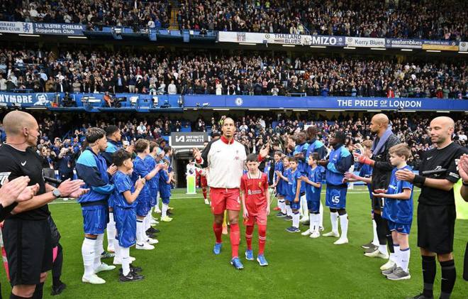 关于切尔西中场伤愈归队,士气大振的信息 关于切尔西中场伤愈归队,士气大振的信息