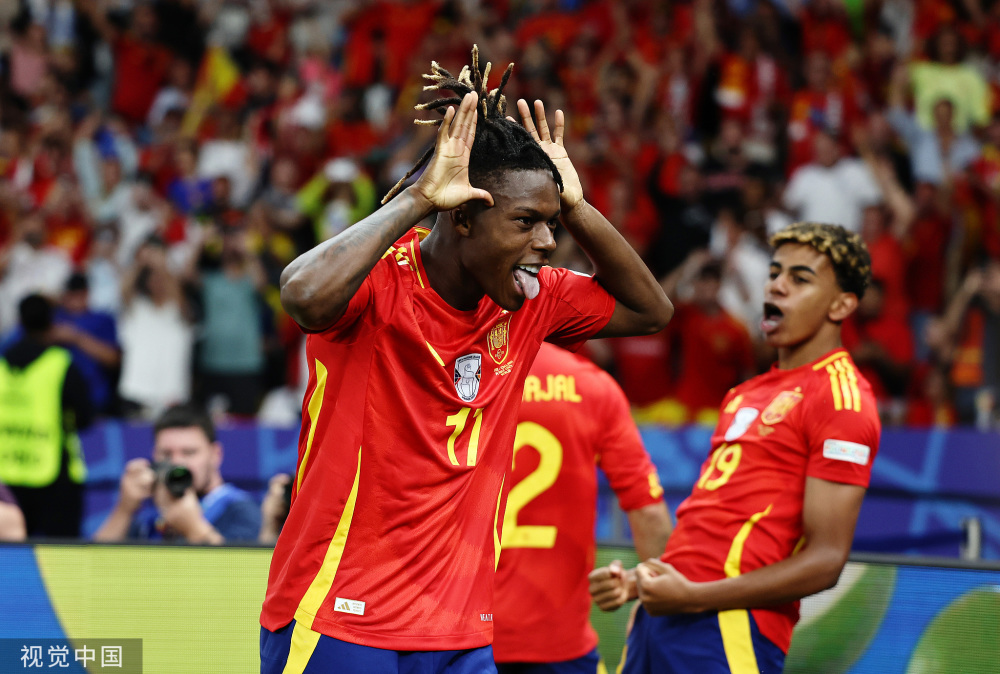 关于西班牙横扫克罗地亚，晋级欧洲杯四分之一决赛的信息