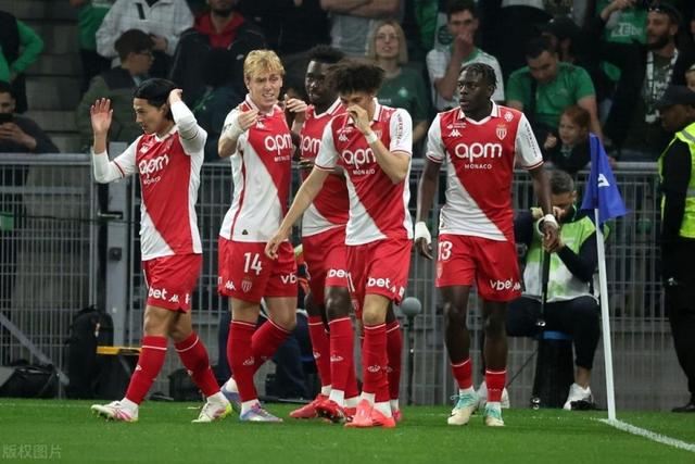 圣埃蒂安主场逆袭,豪取宝贵三分 圣埃蒂安主场逆袭,豪取宝贵三分