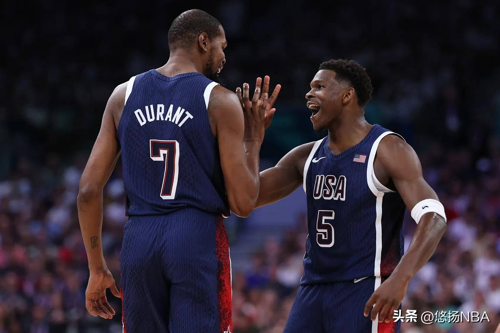 包含小牛擒狼队，唐斯空砍分无功而返的词条