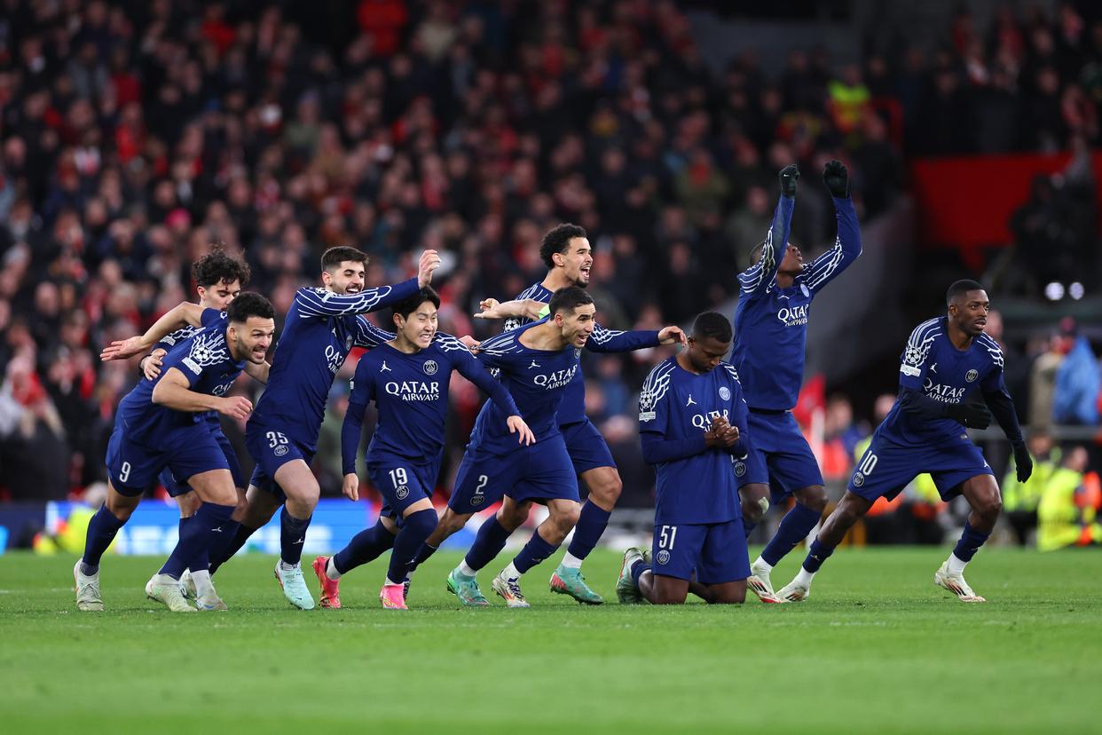 巴黎圣日耳曼实现四连胜，晋级欧冠淘汰赛