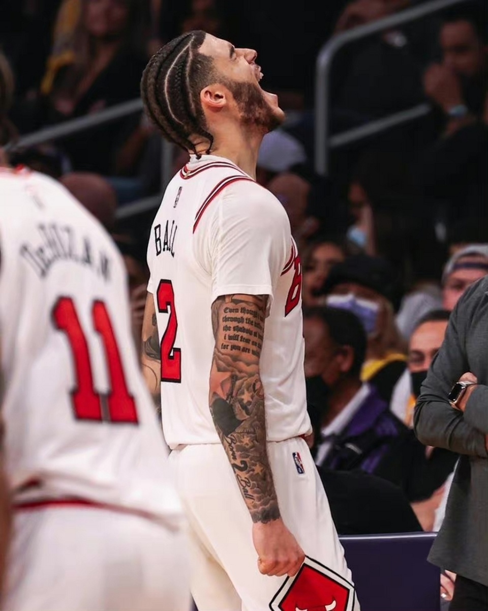 公牛球员接受手术,或将休战至本赛季结束 公牛球员接受手术,或将休战至本赛季结束