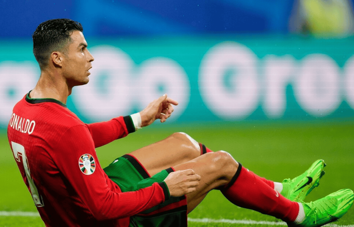 葡萄牙队在欧洲杯预选赛中一鼓作气，成功晋级的简单介绍