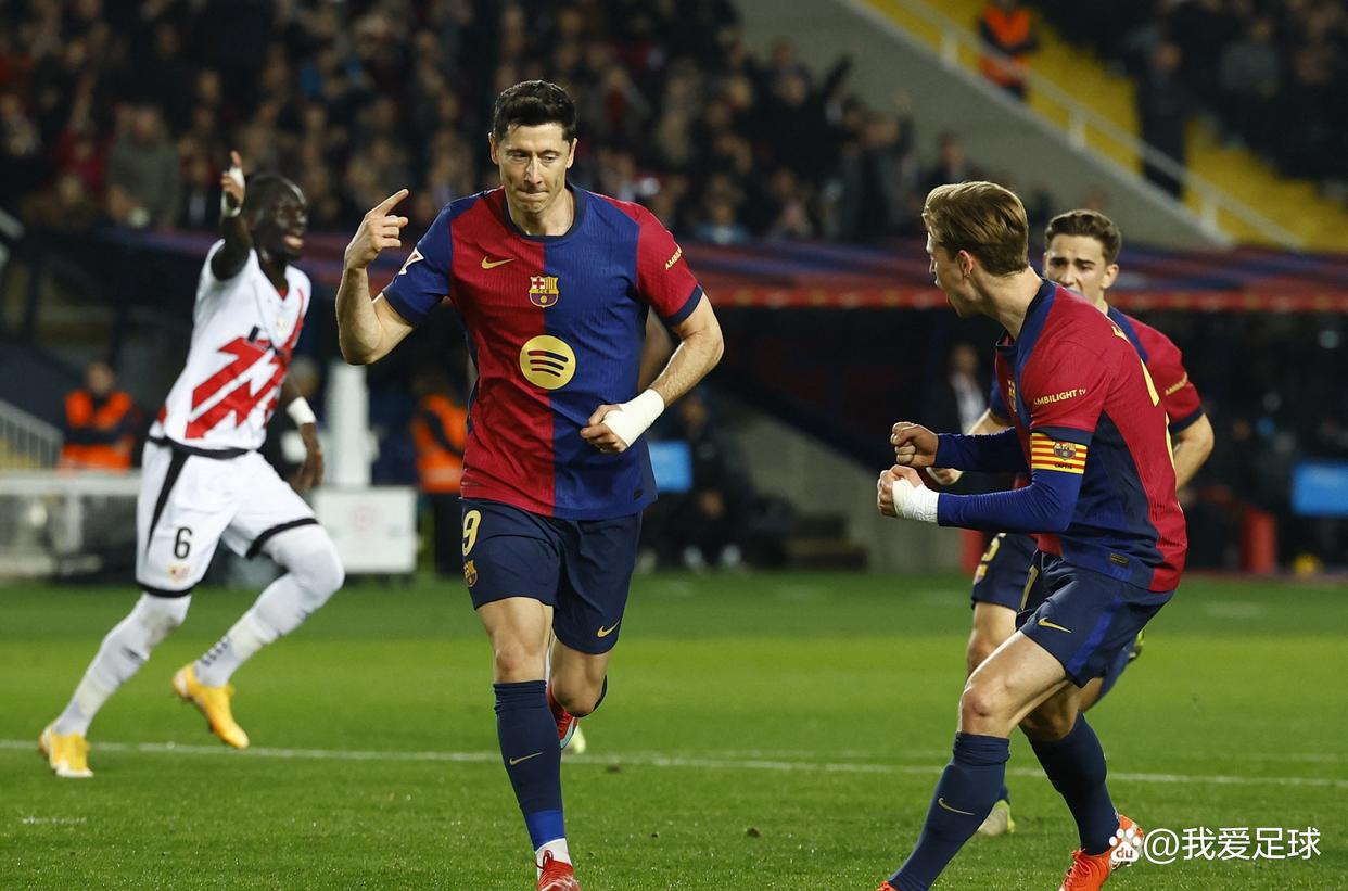 巴塞罗那球队在主场力克对手 巴塞罗那球队在主场力克对手