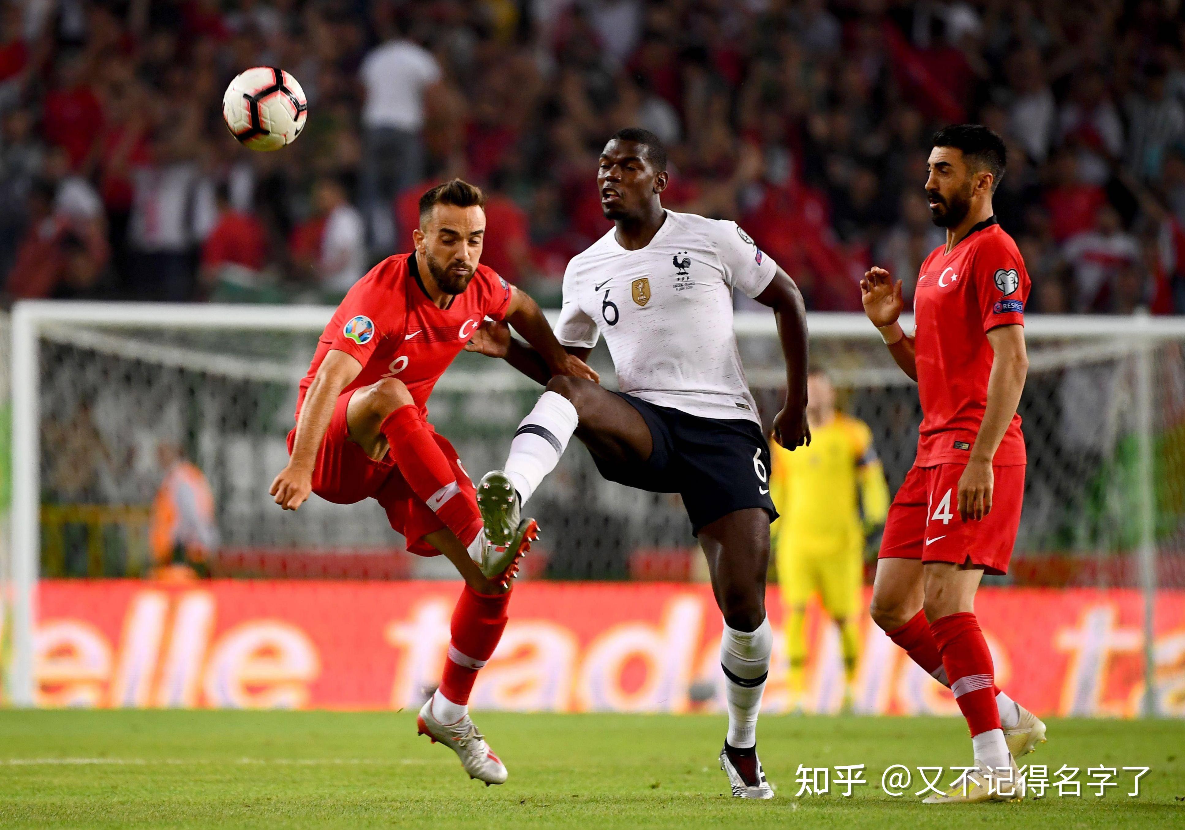 德国国家队在欧预赛中完胜瑞士队 德国国家队在欧预赛中完胜瑞士队