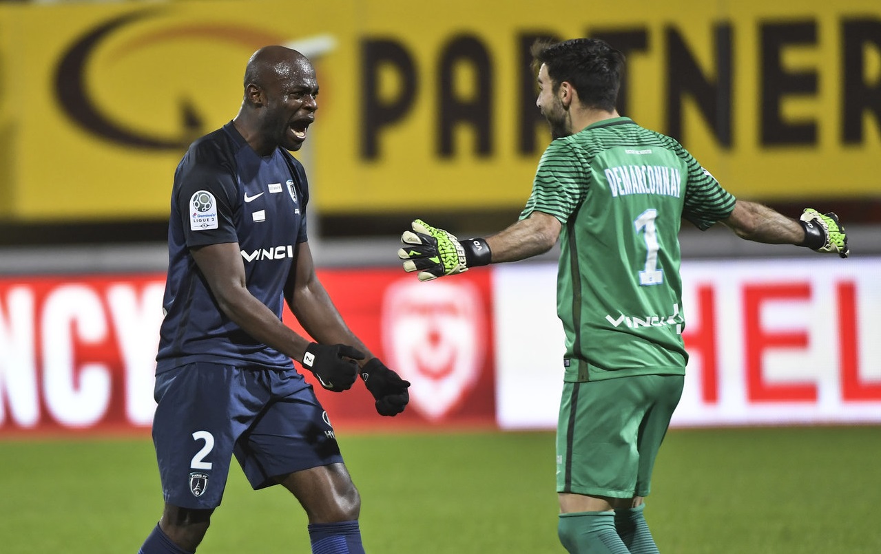 关于南锡在主场拿下对手夺得胜利的信息 关于南锡在主场拿下对手夺得胜利的信息