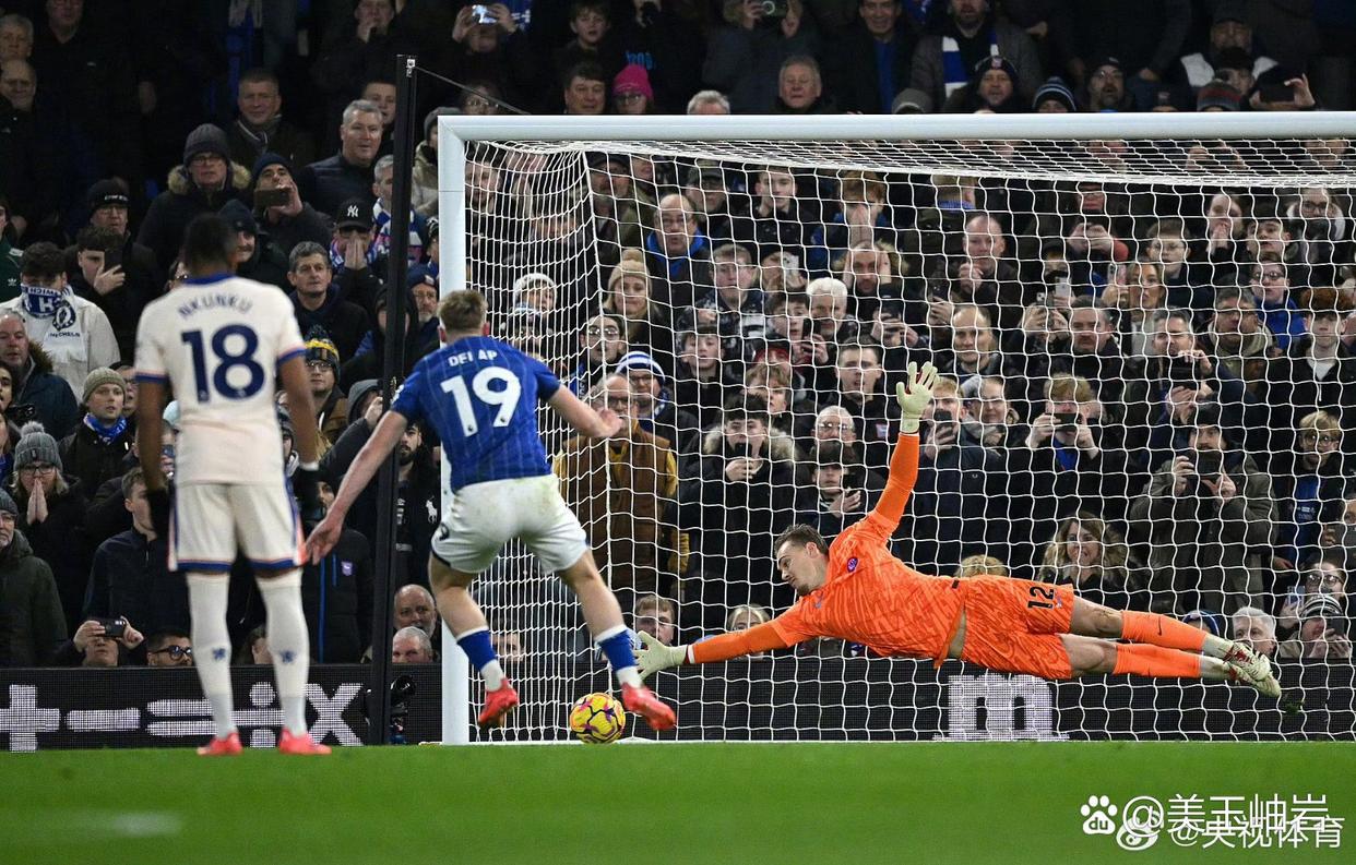 阿卡德米亚客场战胜波尔多,积分榜升至第二 阿卡德米亚客场战胜波尔多,积分榜升至第二