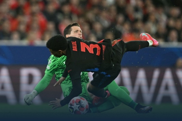 梅开二度！卡瓦尼助巴黎绝杀的简单介绍