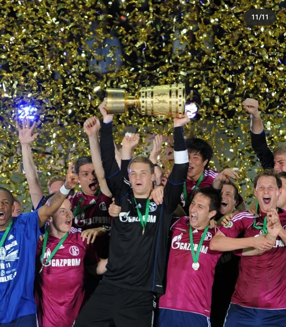 沙尔克04队的状态持续下滑 沙尔克04队的状态持续下滑