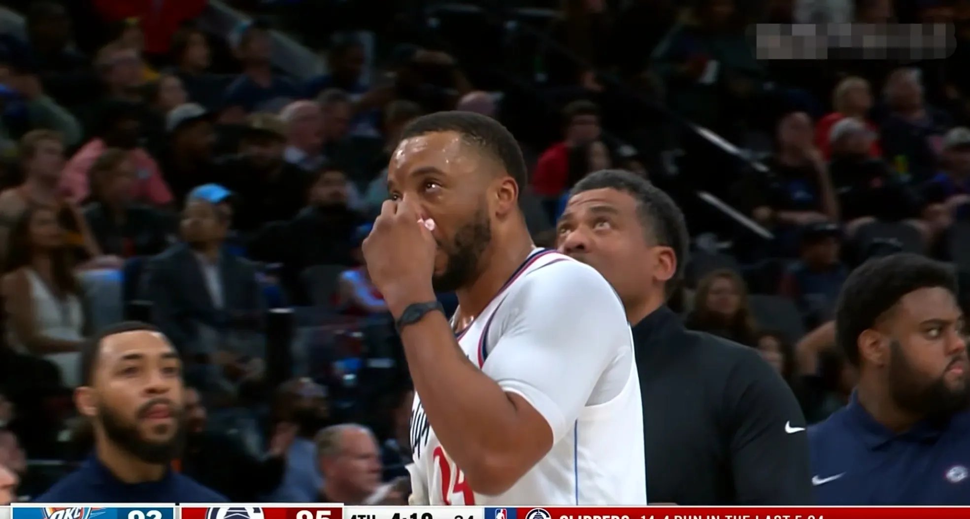 快船主场击败雷霆，实力稳固