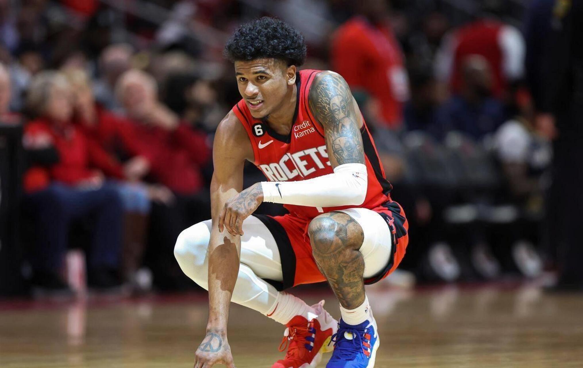 关于球队新赛季首秀再放空炮，球员回顾失望的信息