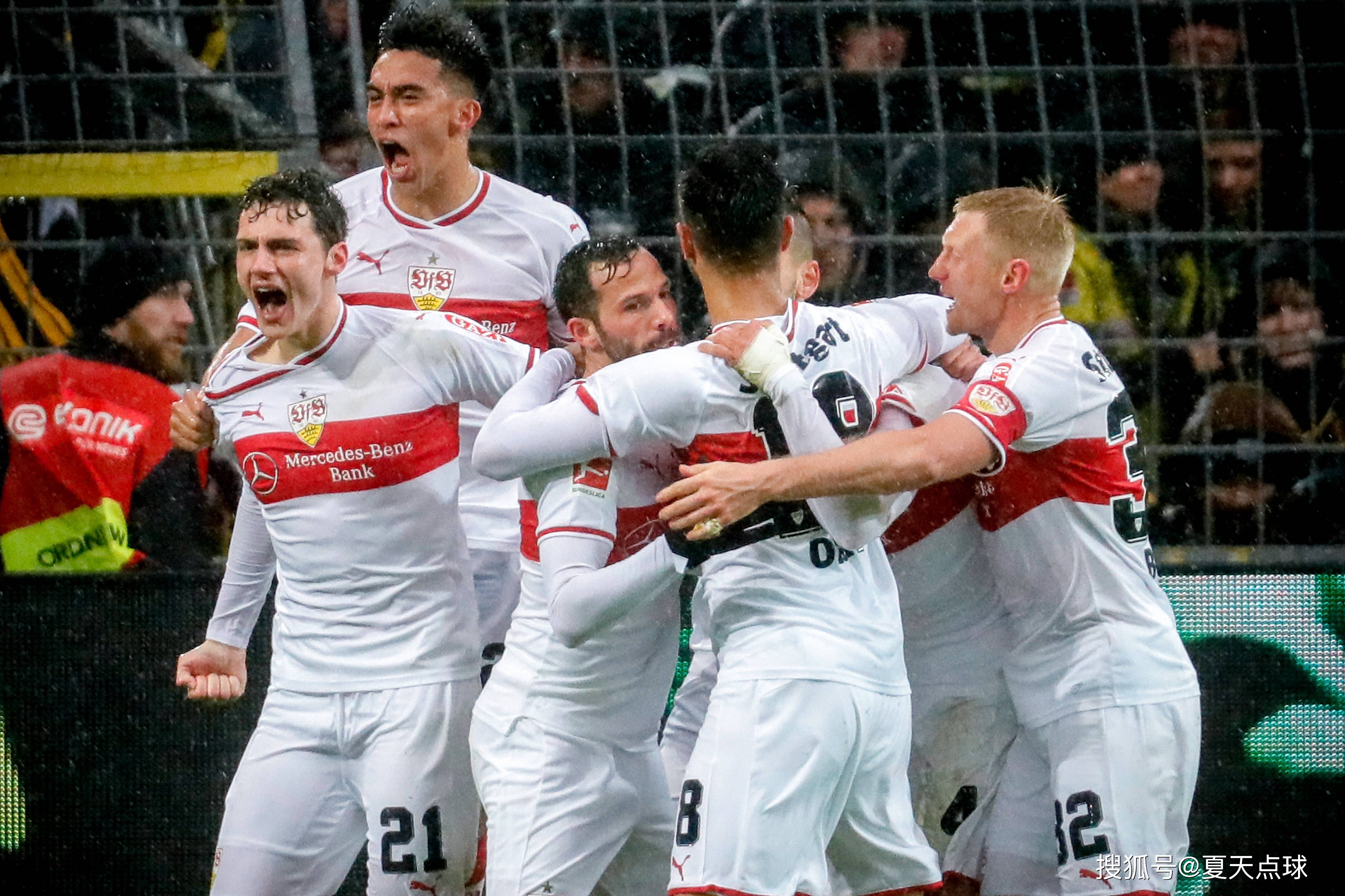 拜仁慕尼黑在欧冠比赛中展现了强大实力 拜仁慕尼黑在欧冠比赛中展现了强大实力