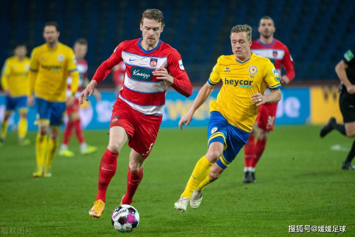 柏林赫塔遭遇连败，降级阴影再现