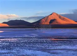 玻利维亚选手青出于蓝，获得铜牌