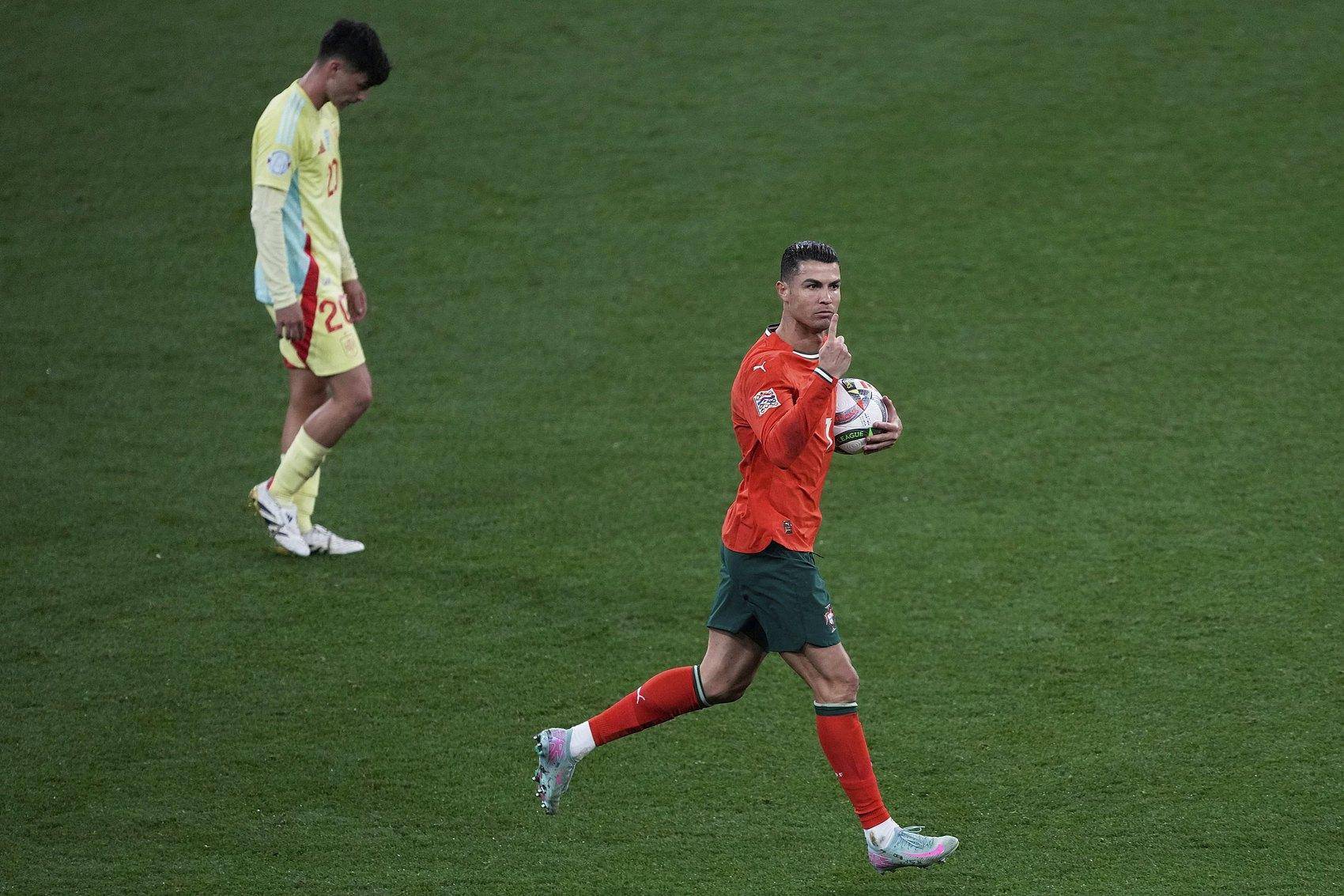 欧国联比赛：球队决战在即，谁将捧得冠军奖杯