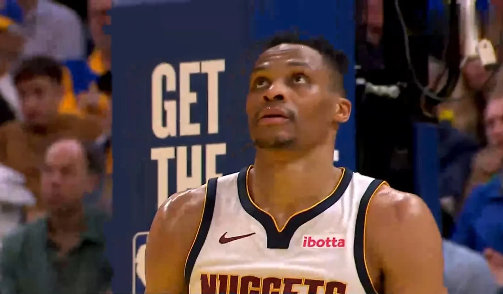 包含皇帝狂砍+，率领湖人擒马刺的词条