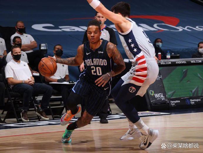 火箭击败活塞，富尔茨大放异彩