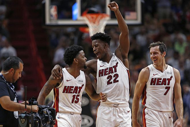 包含76人队双杀黄蜂，实力不容小觑的词条