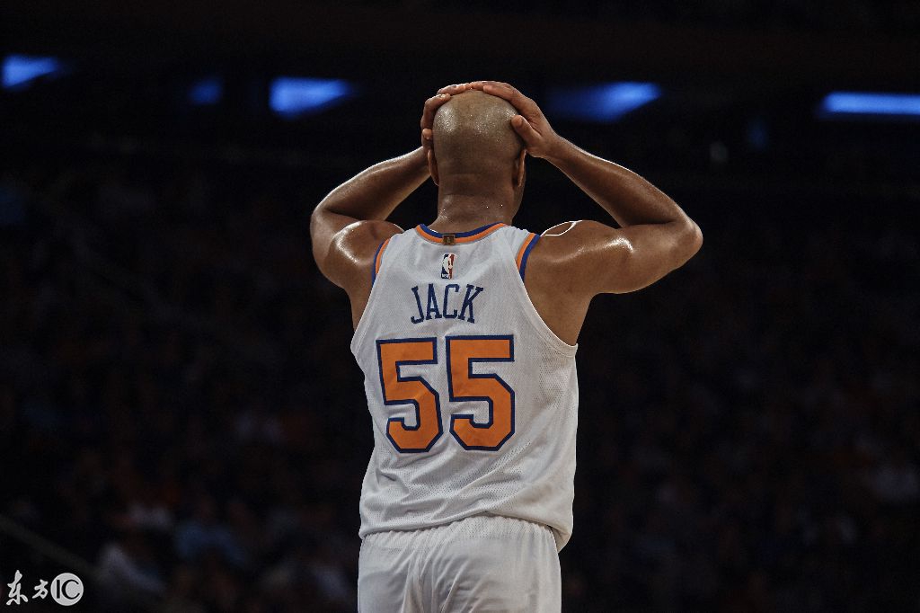 尼克斯惨败掘金,波尔津吉斯砍下35分 尼克斯惨败掘金,波尔津吉斯砍下35分