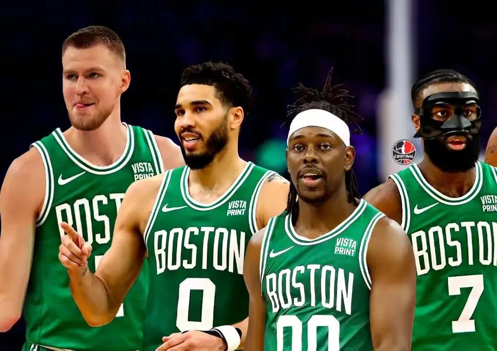 包含东部决赛翻盘？波士顿凯尔特人步入密尔沃基雄鹿的主场的词条